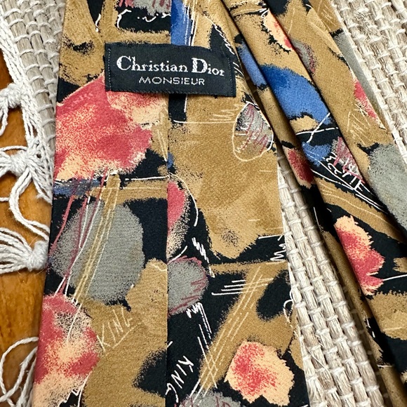 EUC Christian Dior -KING abstract print-Silk Tie - Picture 3 of 3